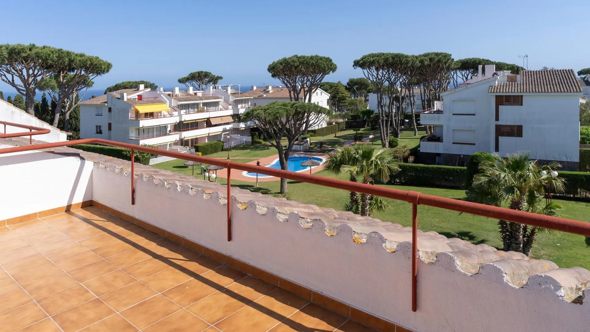 Apartment Apartamento Calella Park Parking Y Piscina Calella De Palafrugell